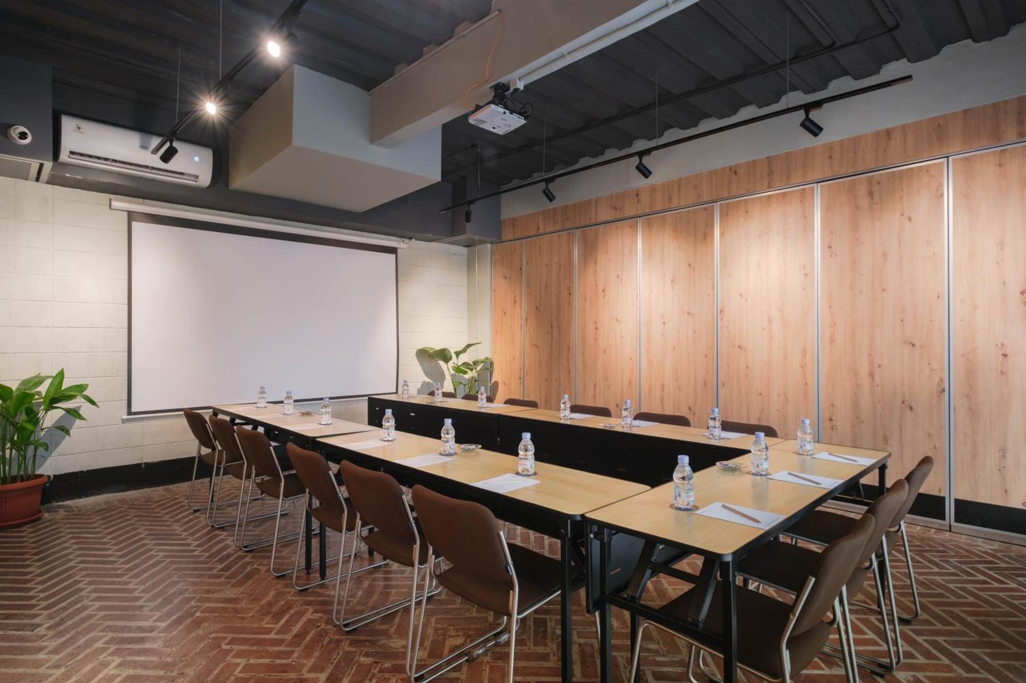 Teduh Simatupang Hotel Jakarta Bagian luar foto